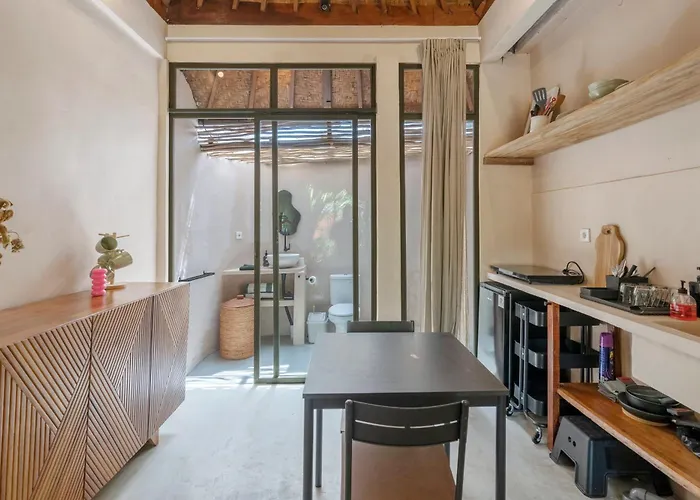 別荘 Tiny Tropical House チャングー